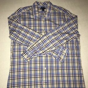 Men’s casual dress shirt